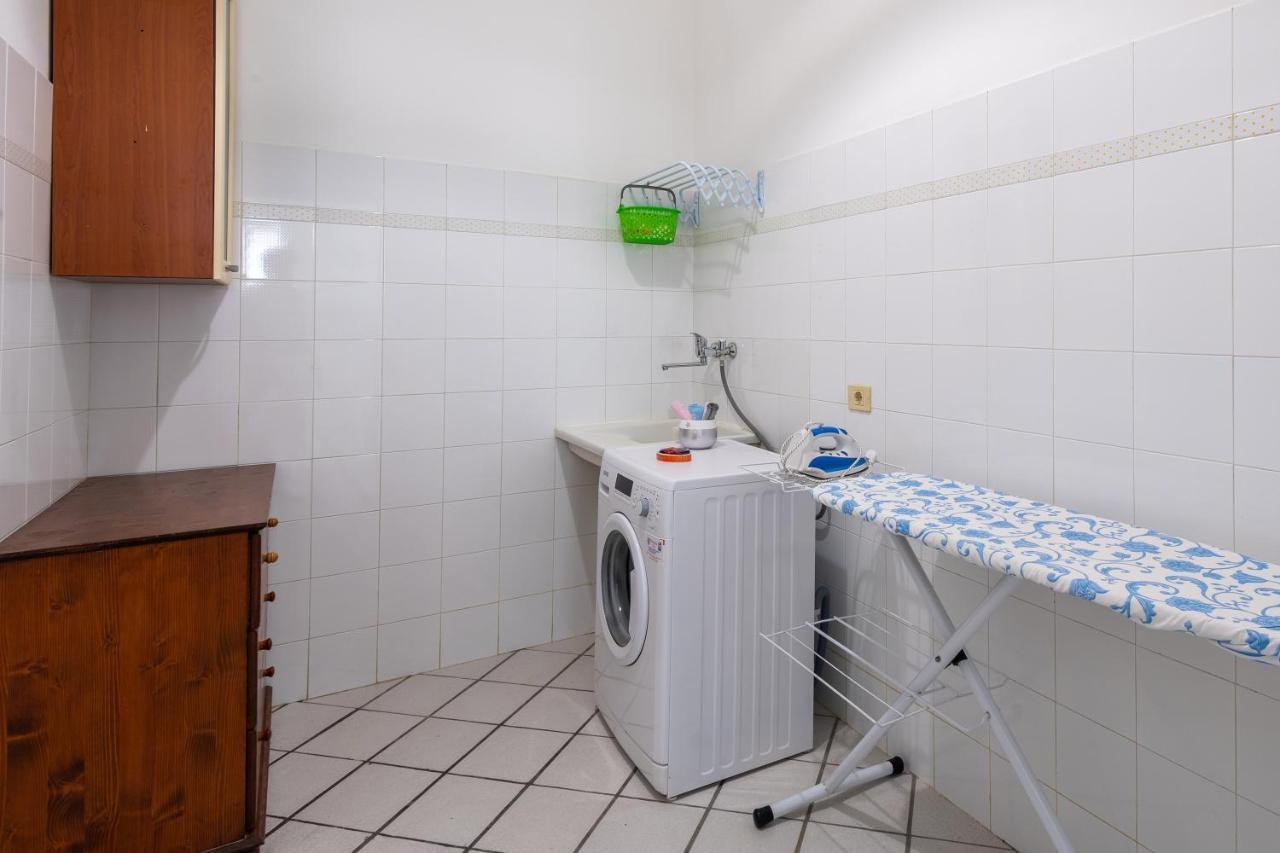 Appartamento In Villa Tulipano 马扎拉德尔瓦洛 外观 照片