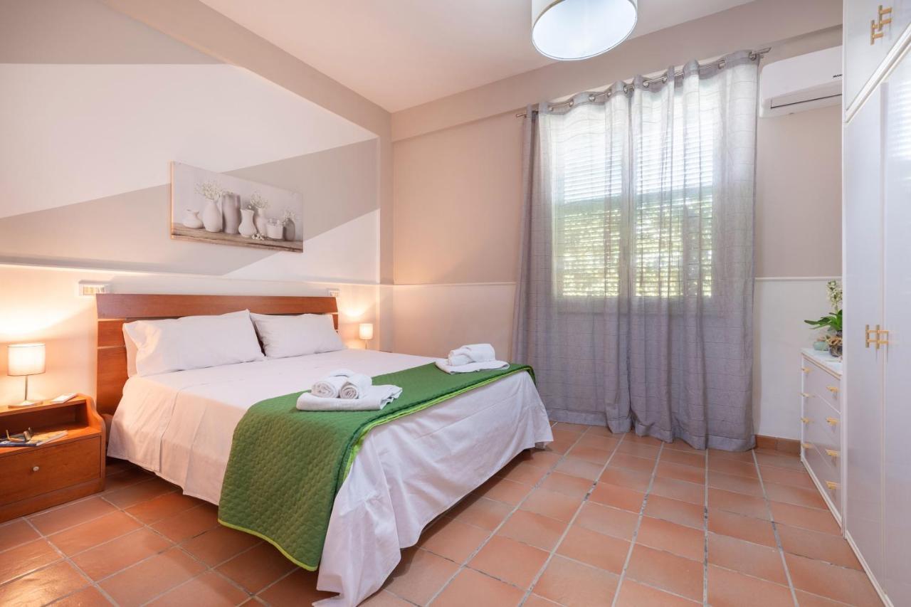 Appartamento In Villa Tulipano 马扎拉德尔瓦洛 外观 照片