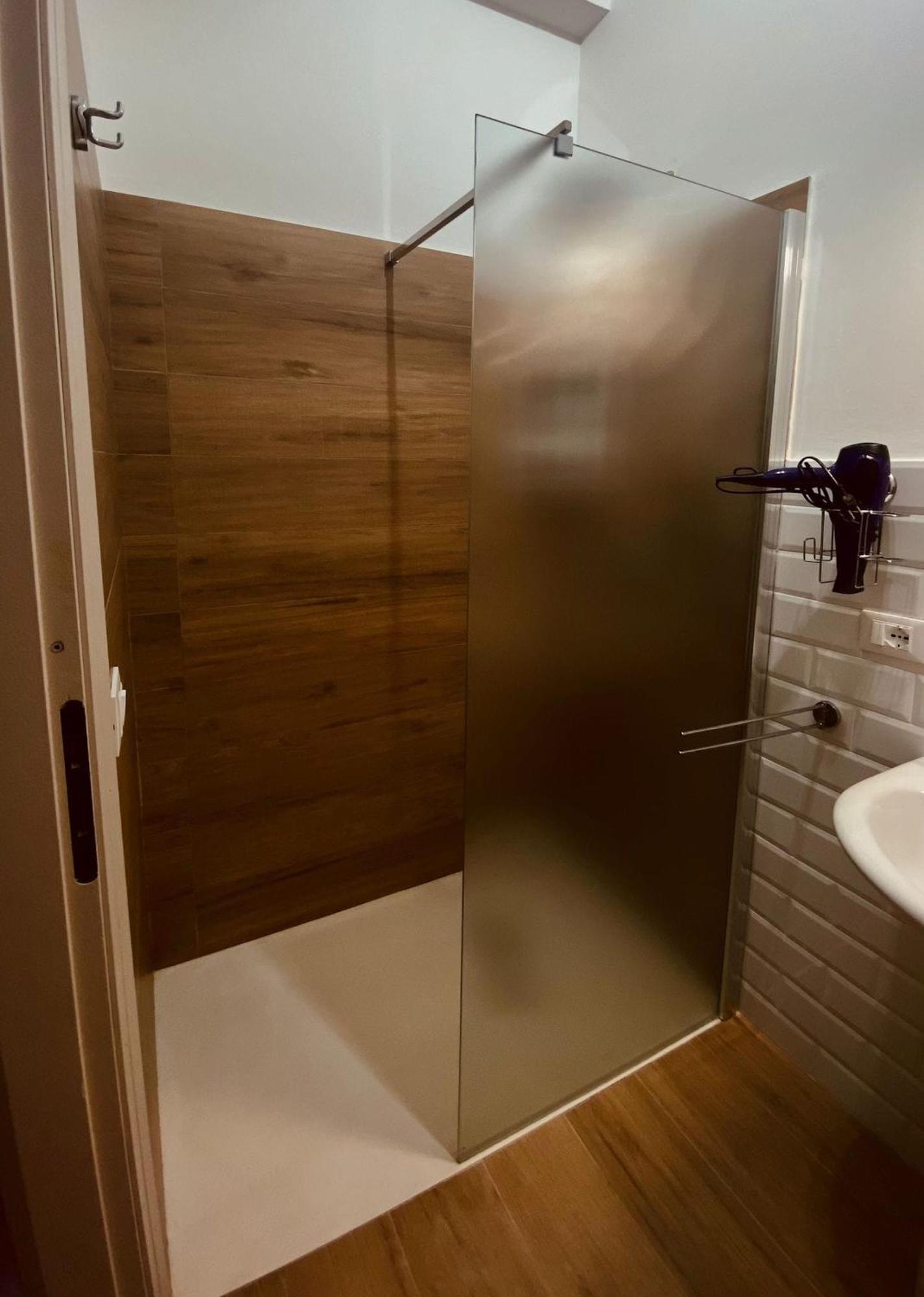 Appartamento In Villa Tulipano 马扎拉德尔瓦洛 外观 照片